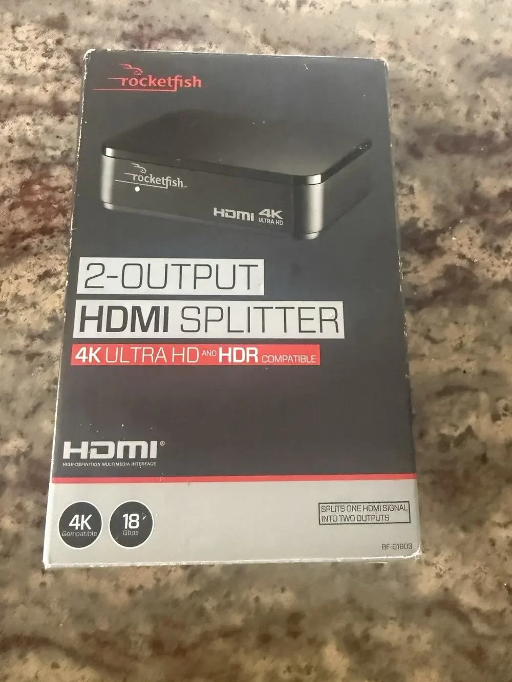 Rocketfish 2 Output HDMI Splitter 4K Ultra HD Hub Port HDR Compat Black Open Box